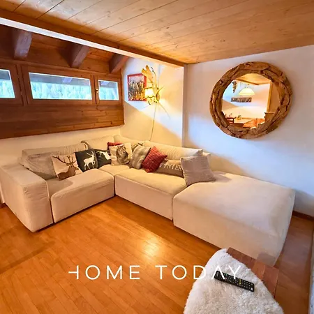 Ht - Mansarda Panoramica Nel Cuore Di San Vito * サン・ヴィート・ディ・カドーレ