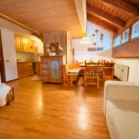 Ht - Mansarda Panoramica Nel Cuore Di San Vito アパート *