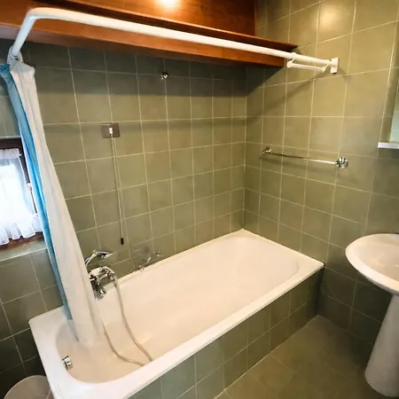 アパート Ht - Mansarda Panoramica Nel Cuore Di San Vito サン・ヴィート・ディ・カドーレ