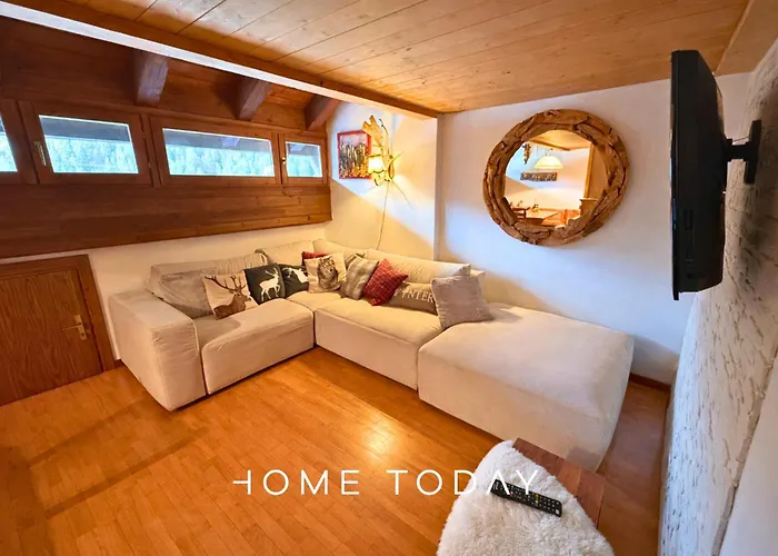 Ht - Mansarda Panoramica Nel Cuore Di San Vito * サン・ヴィート・ディ・カドーレ